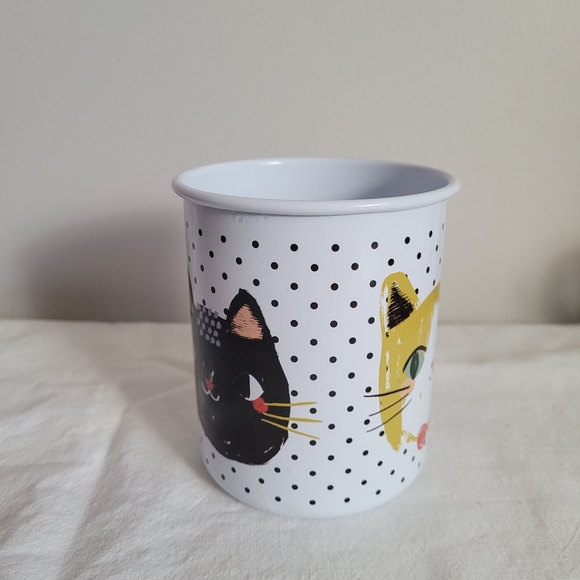 Danica studio Meow enamel metal cat pencil holder - Picture 5 of 9